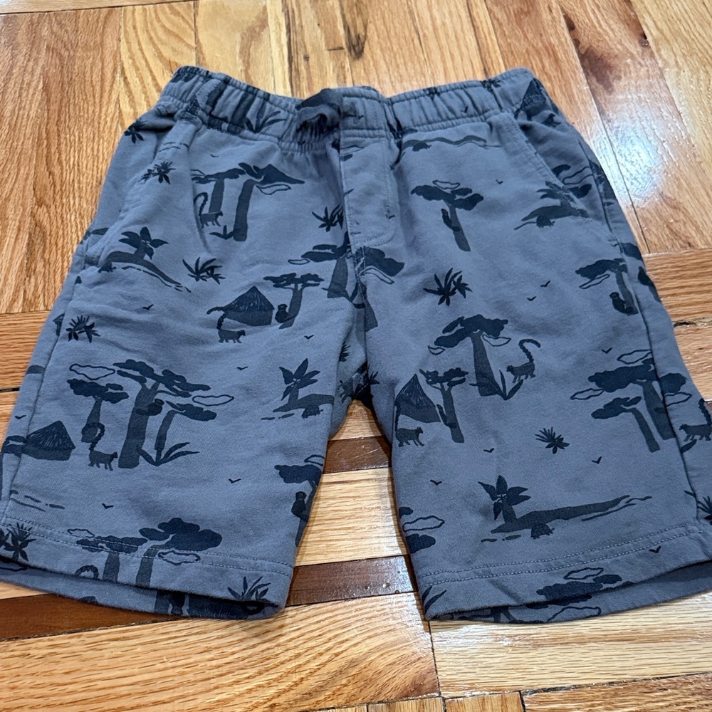 Tea Collection Gray Kids Shorts with Jungle Print size 10
